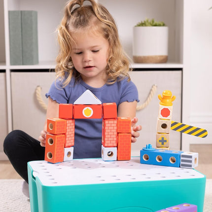 Melissa & Doug Blockables™ Deluxe City Snap and Play, Mix and Match Connectable Wooden Building Blocks Set with Storage Bin and Play Lid (122 Pcs) Ages 2 to 7- FSC Certified