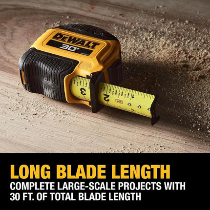 Dewalt Atomic Compact Series 30' Tape Measure