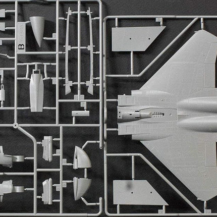 Academy 1/72 Scale USAF F-15E Eagle 333rd Fighter Squadron Plastic Model Kit