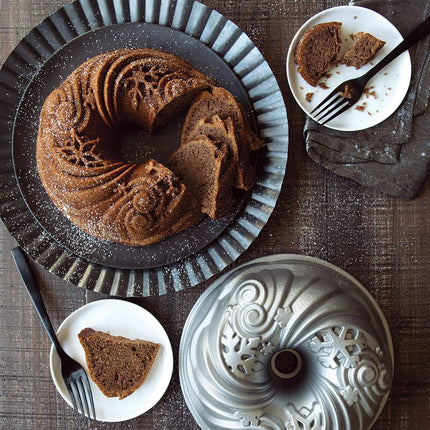 Nordic Ware Let It Snow Bundt, Silver, 10-Cup Capacity
