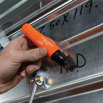 Klein Tools 86103 Skribes XL Permanent Marker, Chisel Tip, Professional-Grade Ink, Multi-Surface Jobsite Marker for Wet, Dry and Oily Surfaces, Black