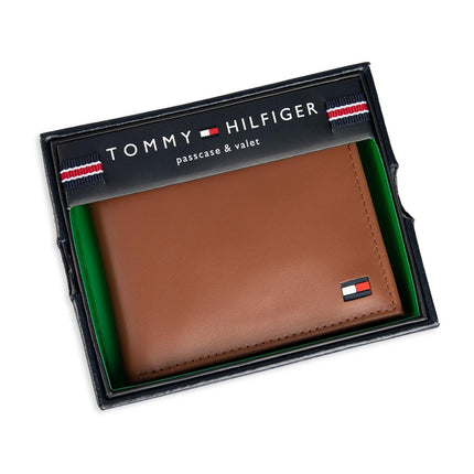 Tommy Hilfiger Men's Dore Passcase Billfold, British Tan, One Size