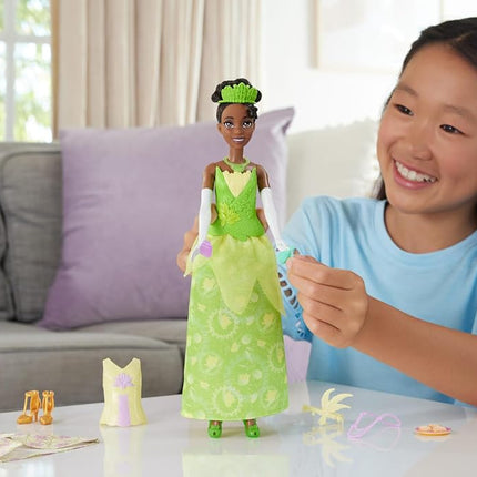 Disney Princess Mattel Toys, Tiana Fashion Doll with 2 Looks, 9 Accessories, 2 Snap-On Bodices & 2 Skirts, 2-in-1 Stories Inspired by Disney Movie