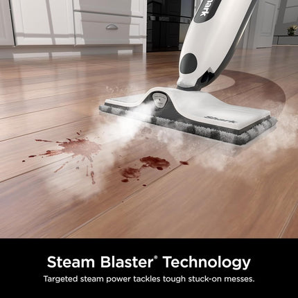 Serpillière vapeur Shark SteamSpot avec technologie Steam Blaster, 3 modes de vapeur, 2 patins lavables, réservoir d'eau amovible XL, légère, nettoyeur vapeur pour sols durs scellés, bois franc, carrelage, stratifié, S2001