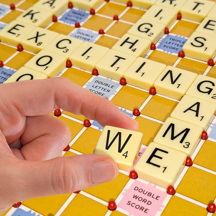 Scrabble con baldosas fijas