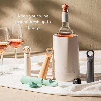 Vacu Vin Wine Saver Loop - Designed and Made in the Netherlands - Vacuum Wine Stopper Keeps Your Wine Fresh for up to 10 Days - Reusable, Made with 98% Recycled Material - 1 Pump, 1 Stopper, Sand