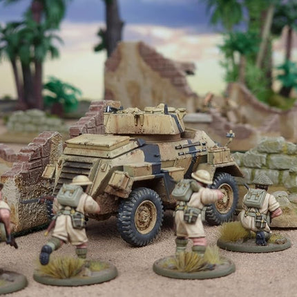 British Army Humber MK II/IV Armoured Car 1:56 Plastic Model Bolt Action