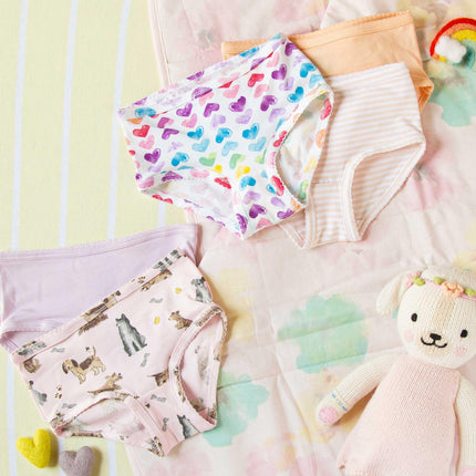Burt's Bees Baby Toddler Girls' Underwear, Organic Cotton Panties, Tag-Free Comfort Briefs, Pack of 5, Puppies & Rainbows, 8 Years