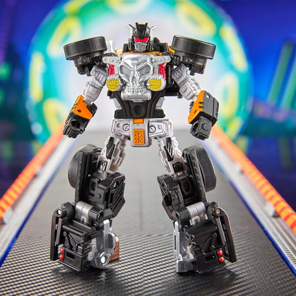 Transformers Collaborative Hot Wheels® x Transformers Bone Shakerä, Deluxe Class 5-Inch Robot Action Figure Converts to Car, Car Toys for Ages 8+