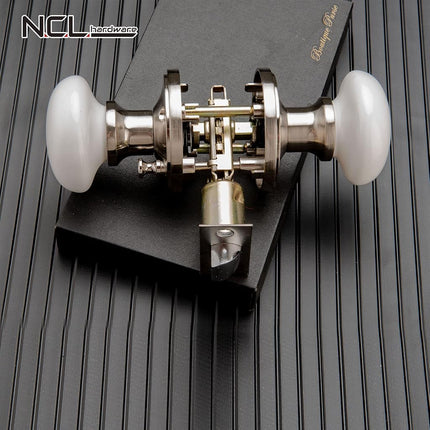 NCL White Door Knobs, Keyless Door Handles, Porcelain Door Levers, Interior Bath Door Knob