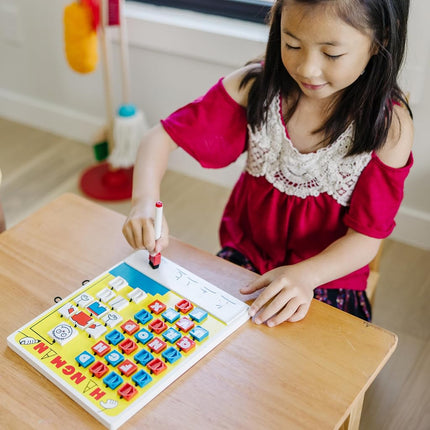 Melissa & Doug Flip-to-Win Hangman Travel Game (Wooden Word Game)