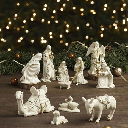 Lenox 806053 Holiday 7-Piece Mini Nativity Set, Ivory, 1.60 LB
