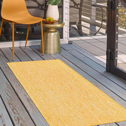 Tapis d'extérieur uni Unique Loom Collection - Uni (Coureur 0,6 m x 1,8 m, Jaune)