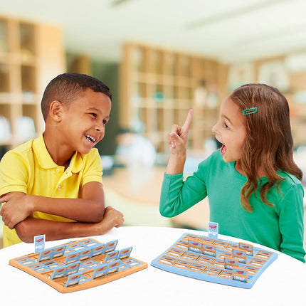Winning Moves Guess Who? Bluey Edition - Guessing Board Game About Your Favourite Characters from Bluey - 2 Players Aged 6+