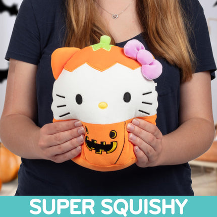 Squishmallows Original 20 cm Hello Kitty Citrouille d'Halloween - Peluche officielle Jazwares Citrouille d'Halloween - Peluche Sanrio douce et compressible à collectionner - Cadeau pour enfants, filles et garçons