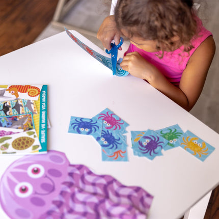 Melissa & Doug Sea life scissor skills activity book, Activities pad of mazes, puzzles, animals, Sequencing activities, Developmental Activities, Motor Skills, 4,5,6 Years, Gift for Boy or Girl