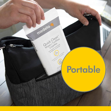 Lingettes Medela Quick Clean pour tire-lait et accessoires, 90 unités, 3 paquets de 30 unités, refermables, nettoyage pratique et hygiénique en déplacement pour les tables, les comptoirs, les chaises et plus encore