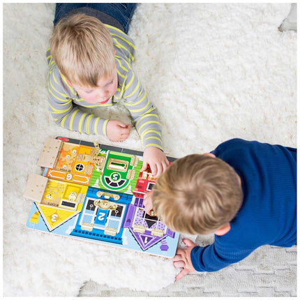 Melissa & Doug Wooden Latches Board | Wooden Toy | Developmental Toy | Motor Skills | Problem Solving | 3+ | Gift for Boy or Girl