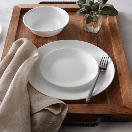 Corelle 18-Piece Dinner Set, Winter Frost White Service for 6, Chip Resistant Dinnerware, Includes 26cm Dinner Plates, 17cm Salad/Side Plates and 530ml Soup/Cereal Bowls 18-Piece Dinnerware Set