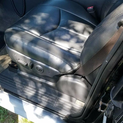 ECOTRIC Seat Cover Compatible with 2003-2006 Chevy Silverado 1500 2500 New Synthetic Leather Diver Bottom Dark Gray