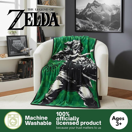 Franco Collectibles The Legend of Zelda Retro Video Game Bedding Super Soft Micro Raschel Throw, 46 in x 60 in, (Official Licensed Product)