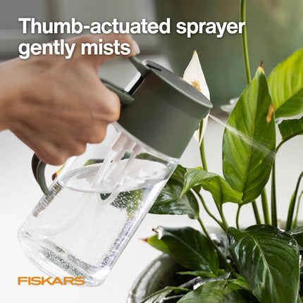 Fiskars 2-in-1 Mist & Pour Watering Carafe, Glass Plant Mister with Thumb Pump Sprayer, Precision Spout for Indoor Gardening, 17 oz Capacity, Modern Décor Style, Clear