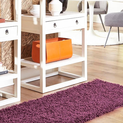 Alfombra alargada moderna de felpa Solo Solid Shag Collection de Unique Loom, color berenjena (0.91 x 3.05 m)
