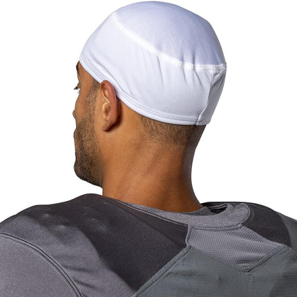 Under Armour Unisex's UA20900 Football Skull Cap, White, Adult-One Size