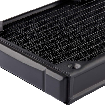 Corsair Hydro X Series, radiador de refrigeración líquida XR5 de 280 mm (soportes dobles para ventiladores de 140 mm, fácil instalación, construcción de cobre premium, revestimiento de poliuretano, guías integradas para tornillos de ventilador) Negro