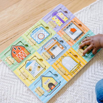 Melissa & Doug Magnetic Hide & Seek Board (Developmental Activity Toy, 9 Pieces)