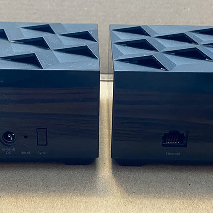 Ubcwin NETGEAR Nighthawk 全家用网眼 WiFi 6 系统 (MK62) - AX1800 路由器带1个卫星扩展器，覆盖范围高达3000平方英尺和25+设备，MK62-100NAS