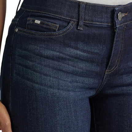 Lee Women's Ultra Lux Comfort with Flex Motion Straight Leg Jean, Niagara, 8 US