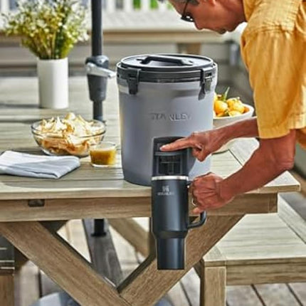 Vaso térmico Stanley Quencher H2.0 FlowState de acero inoxidable con tapa y pajita para agua, té helado o café, batidos y más, negro, 40 oz