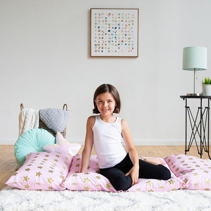 Wildkin Tumbona de suelo para niños – Ligera y fácil de transportar, ideal para pijamadas y siestas, almohada no incluida – Estrellas rosas y doradas