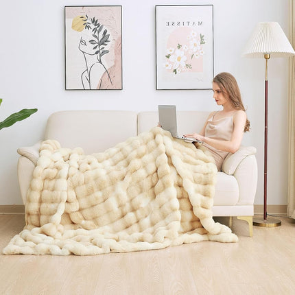 ORINOVA Tie-dye Camel Fuzzy Ultra Soft Bed Comfy Blanket 60x80 Cozy Faux Fur Throw Blanket for Living Room Thick Fluffy Furry Blanket Home Gifts 860 GSM