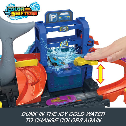 Hot Wheels City Ultra Shark Car Wash & Color Reveal Toy Vehicle