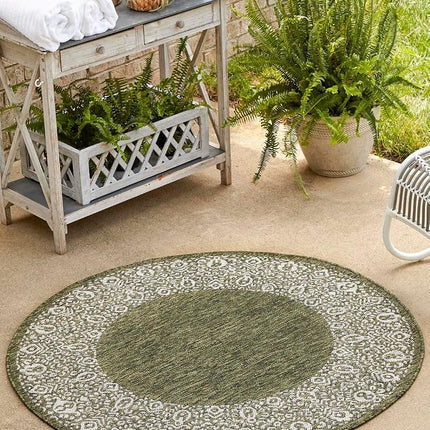 Unique Loom Outdoor Border Collection Area Rug - Floral Border (5' 3" Round, Green/Ivory)