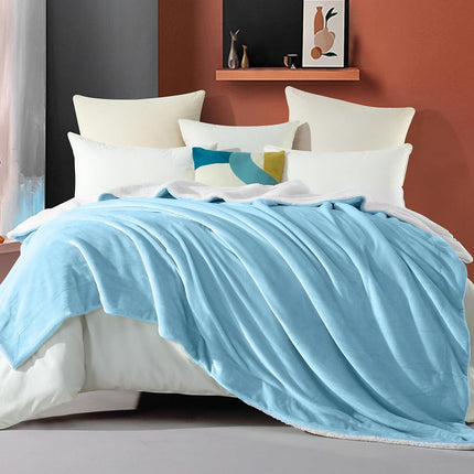 Elegant Comfort Ultra Soft Reversible Flannel Sherpa Blanket - Cozy Silky Fleece Throw for Couch, Bed - Plush Fuzzy Warm Winter Blanket for Gift, Twin, Gold
