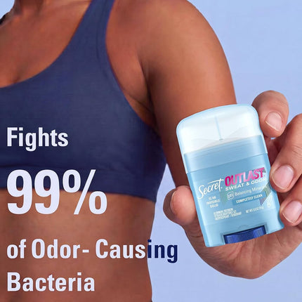 Secret Outlast Invisible Solid Antiperspirant and Deodorant, Completely Clean Scent, 0.5 Ounce by Secret