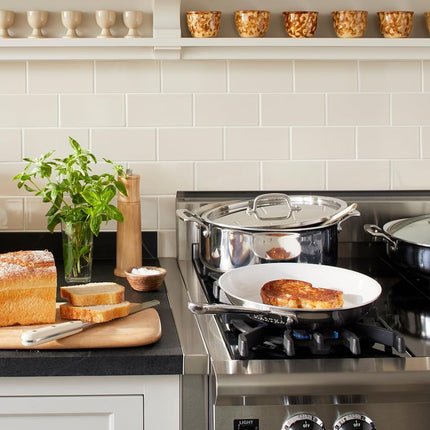 Martha Stewart Martha 3.5 cuartos de galón sartén salteadora de acero inoxidable de tres capas con lados rectos, tapa e interior antiadherente de cerámica