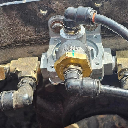 World American WA289714 Air Brake Quick Release Valve ompatible with Bendix 289714, Freightliner A12-14980, Mack 25175160,Bendix: 289714CX, Volvo Truck: 8071356,OE Aftermarket: 0587-289714P