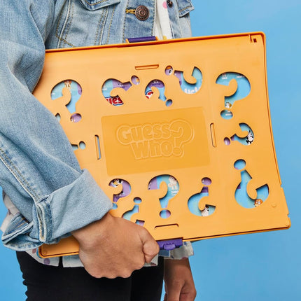 Hasbro Gaming Guess Who? Bluey Edition Game | Bluey Characters and Objects | Fun Kids Board Games for Families | 2 Players | 15 Mins | Travel Friendly | Ages 6+ - English Version
