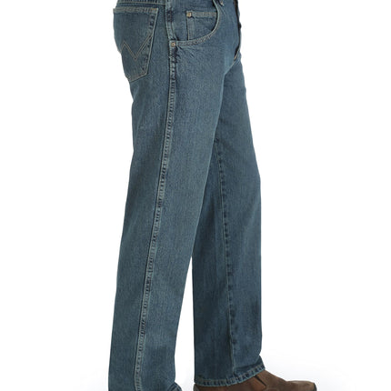 Wrangler Men's Rugged Wear Relaxed Straight-Fit Jean - Blue - 33W x 32L