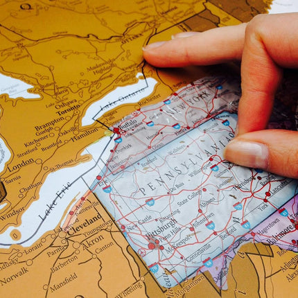 Maps International Scratch Off Map of The US – USA Wall Map – Scratch Off – Detailed Cartography - US States - National Parks - 36 x 24