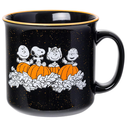 Taza de cerámica Silver Buffalo Peanuts Happy Halloween Group Pumpkin Patch de 20 oz para campista