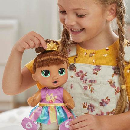 Baby Alive Super BFF Sophia Sparkle, muñeca de juguete de 28 cm con pelo castaño, para disfrazar, para niñas y niños a partir de 3 años (exclusivo de Amazon)