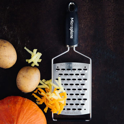 Microplane 0098399450117 45011 Grater Gourmet Ultra COARSE, Silver, 0098399450117