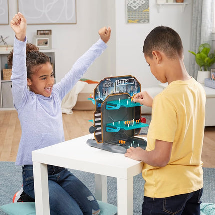 Battleship: Marvel Studios' Black Panther Wakanda Forever Edition, 3D Strategy Game for Ages 7+, 2-Player Board Game