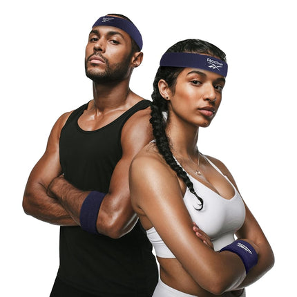 Juego de 3 piezas de sudaderas atléticas unisex - Diadema de entrenamiento de 2,25 pulgadas y muñequeras de 3,25 pulgadas con tecnología Stay Dry, tela de rizo que absorbe la humedad | Accesorios de fitness de calidad para una comodidad activa - Reebok