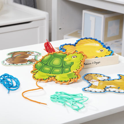 Melissa & Doug Juego de encaje y trazado: Mascotas - 5 paneles de madera y 5 cordones a juego